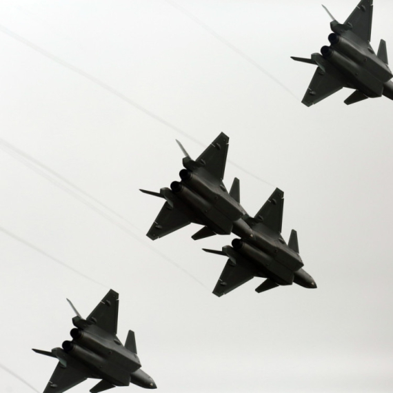 Kina podigla borbene avione – vojska u pripravnosti