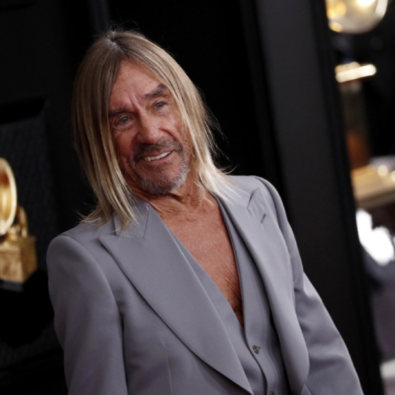 Poznati muzičar otkrio bizarnu naviku u kadi