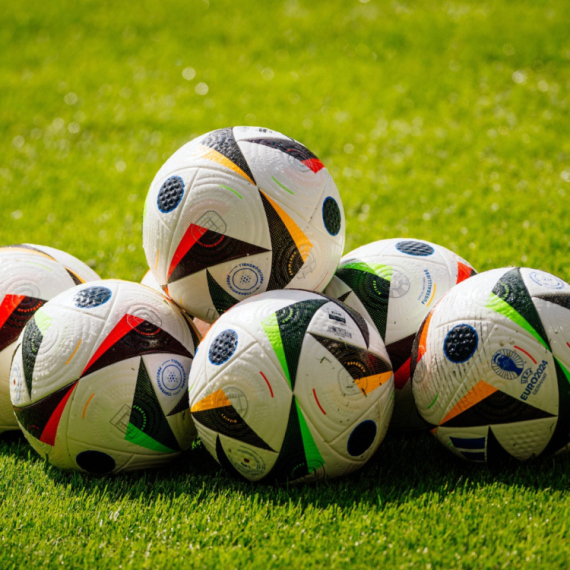 Od Satelita, preko Tanga do Fussballliebe VIDEO