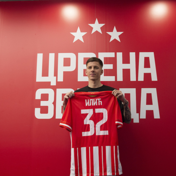 Zvezda zvanično predstavila prvo pojačanje – Ilić u crveno-belom četiri godine FOTO