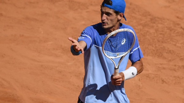 Francuski teniser se izvinio gledaocu: "Nije bilo namere"