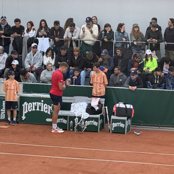 Međedović stao na korak od preokreta – spasao tri meč-lopte, ali nije vredelo