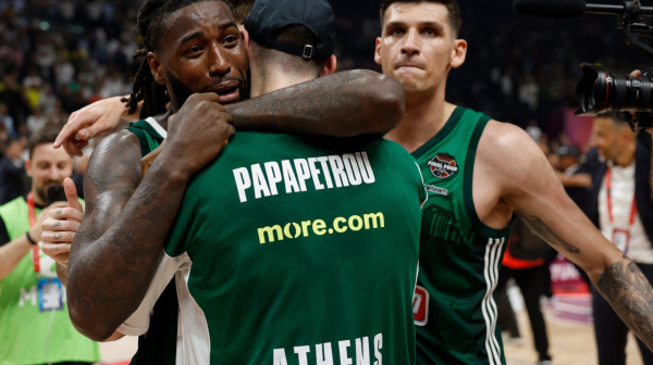 Partizan čestitao PAO posle dva dana – Lesor odmah odgovorio