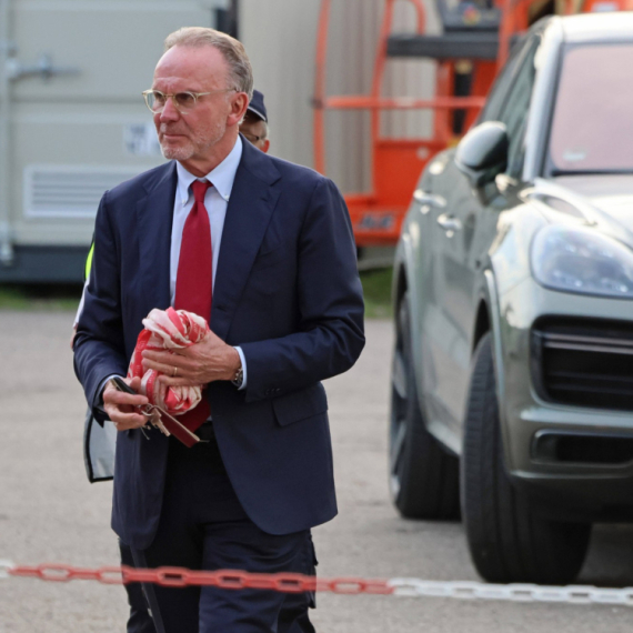 Rumenige o Kompaniju: Još samo detalji