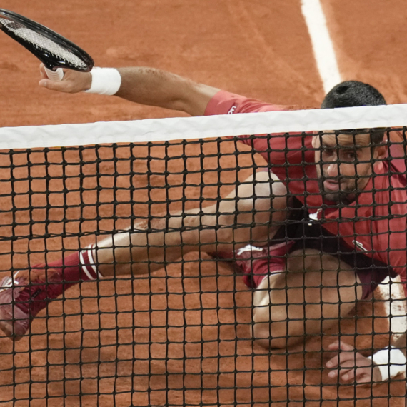 Đoković u Parizu – kao da nije to-to