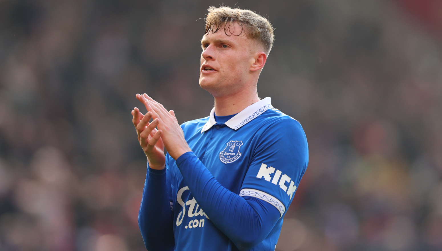 Junajted bi da iskoristi problem Evertona