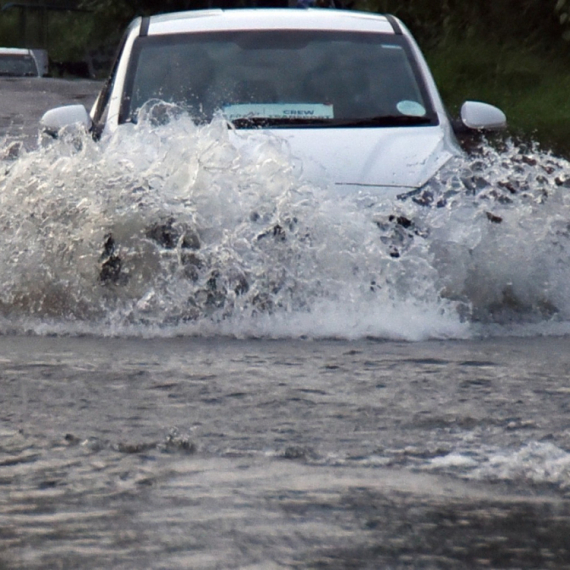 Apokaliptične scene: Oluja je stigla – crveno upozorenje je na snazi; Totalni kolaps FOTO/VIDEO