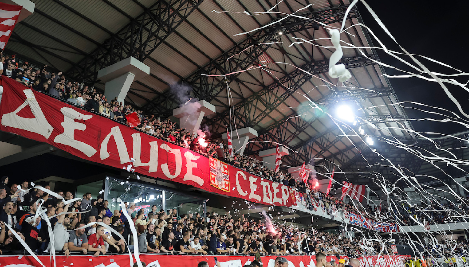 I Beograd je slavio Olimpijakosovu titulu VIDEO