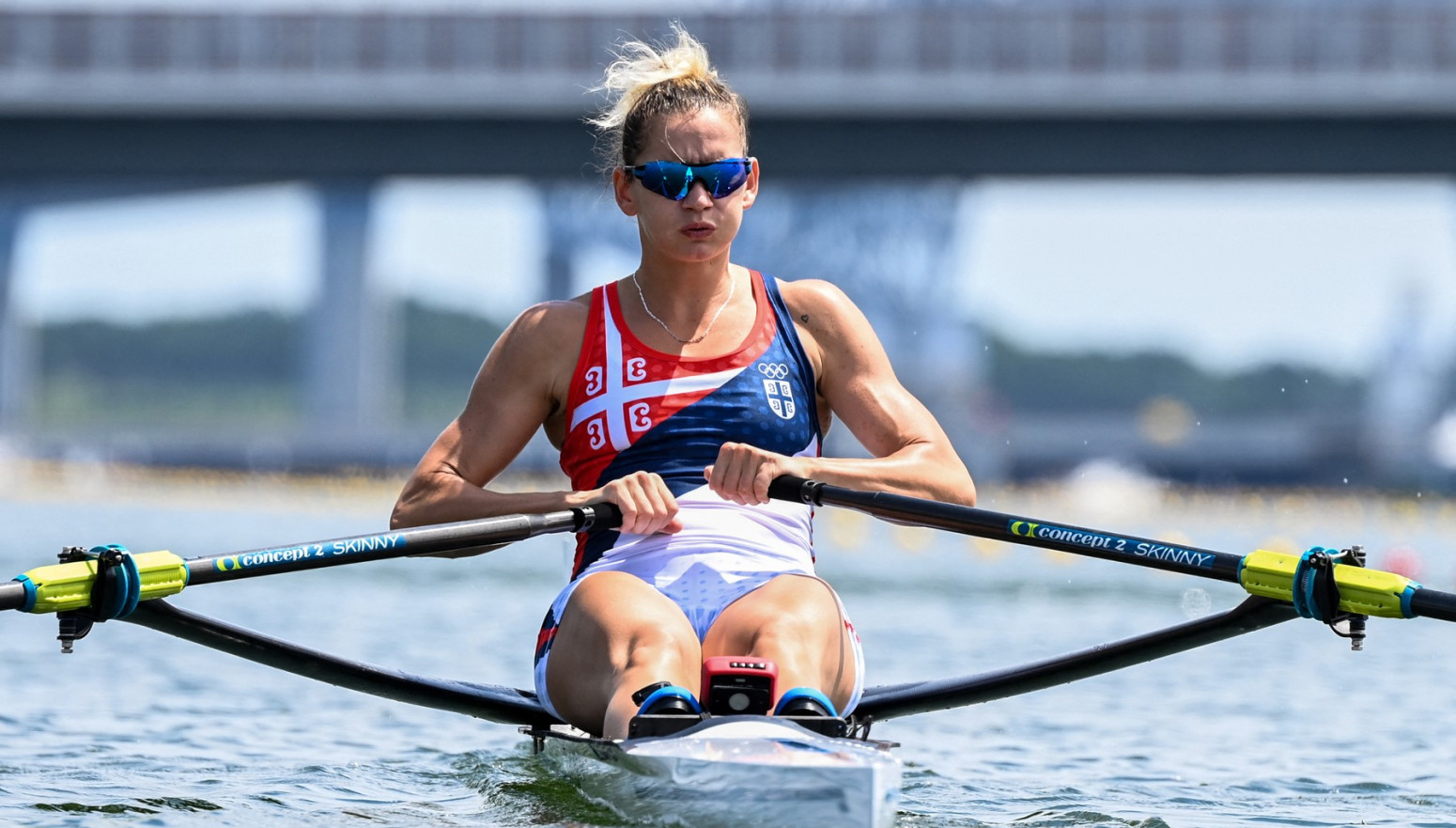 Vlada Srbije nagradila veslače