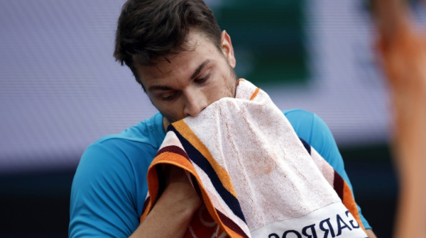 Kecmanović otkrio zašto je predao Medvedevu: "Kada se raspadaš..."