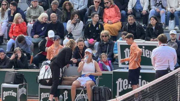 Reakcija na "divljanje" navijača – zabranjen alkohol na Rolan Garosu