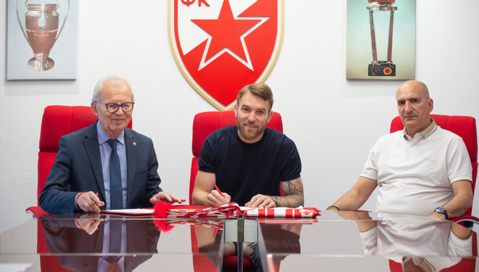 Katai potpisao – "Magiko" nastavlja sa Zvezdom