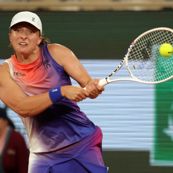 Rutina Švjontek za nastavak puta ka odbrani titule na Rolan Garosu