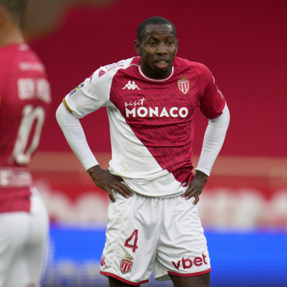 Prelepio logo podrške LGBTQ+ zajednici – suspendovan četiri meča