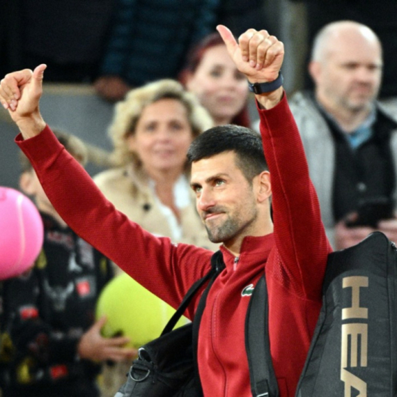 Đoković prisustvovao oproštaju najboljeg rukometaša svih vremena VIDEO