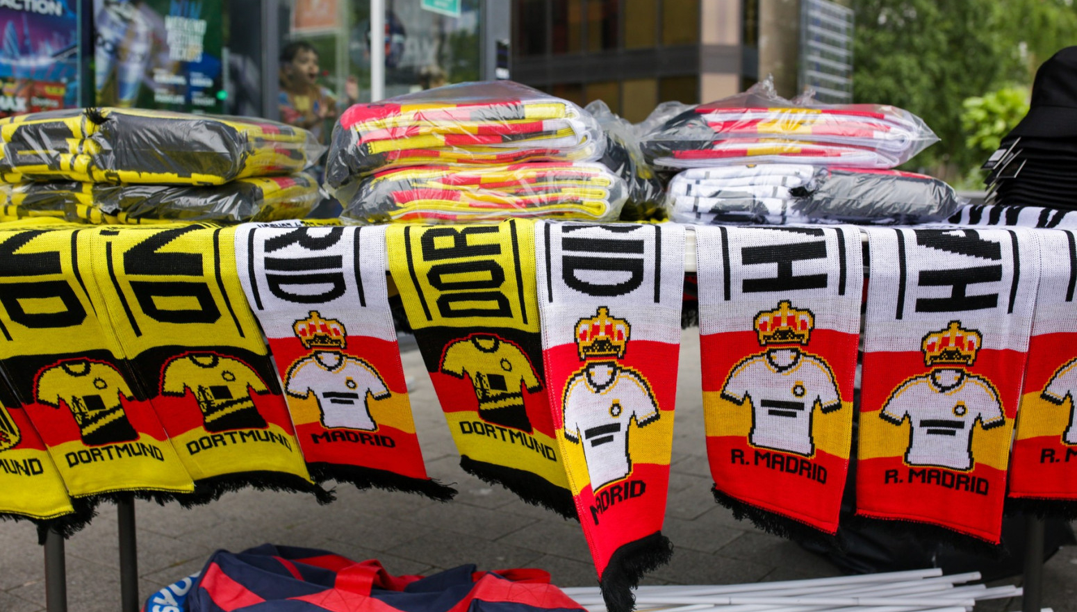 David i Golijat nikada nije bilo tačnije poređenje