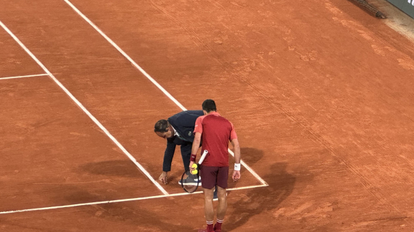 Meč jedva počeo, publika već zviždala Đokoviću FOTO