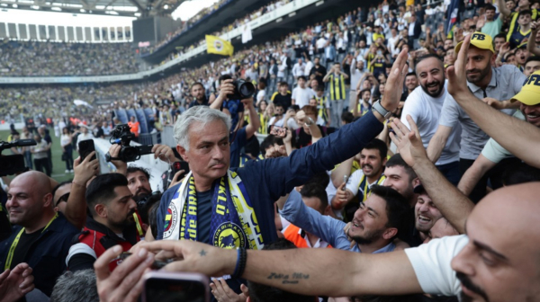 Murinjo uz ludnicu stigao u Istanbul – na korak je od Partizana VIDEO