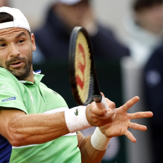 Dimitrov u tri seta do četvrtfinala