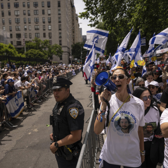 Hiljade ljudi na ulicama Njujorka: Imaju jedan zahtev
