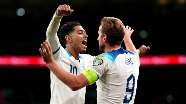 Engleska – svi će moliti za milost