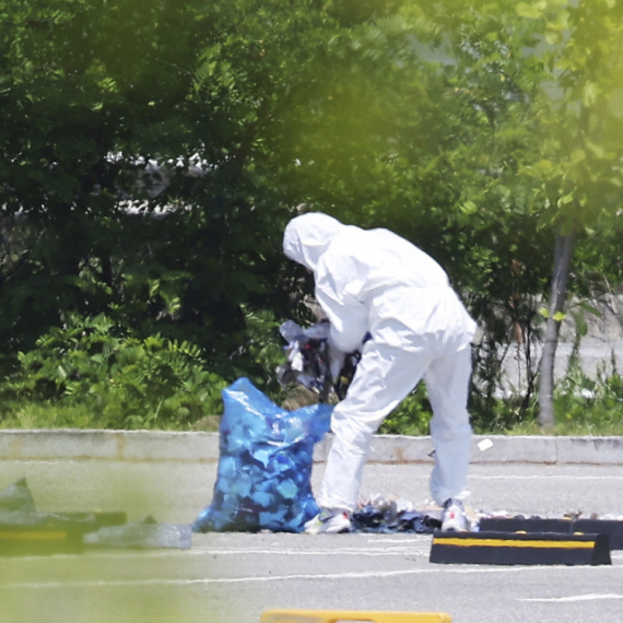 Karambol na granici: Poslali su im balone izmeta FOTO/VIDEO