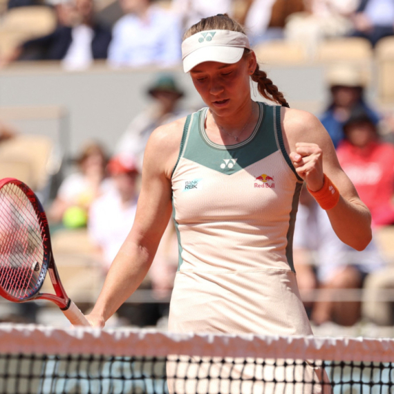 Ribakina preko Svitoline do četvrtfinala VIDEO