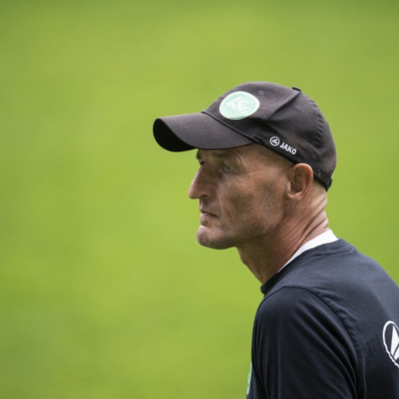 Bohum preživeo u Bundesligi, pa doveo novog trenera