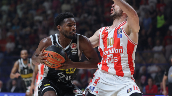 Zvezda povela u finalu KLS – Obradović govorio o torturi, Sferopulos napustio konferenciju