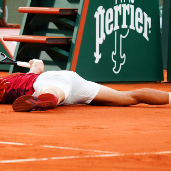 Novakova nestvarna špaga i dobijen poen VIDEO