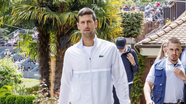 Prvi snimak Novaka posle povlačenja: Osmeh je tu, ali... VIDEO