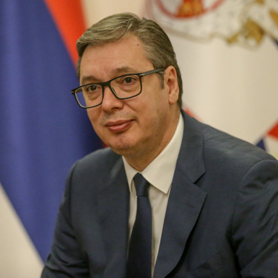 Vučić: Zahvaljujem se narodu; Ti rezultati se nikada nisu dogodili u istoriji Srbije