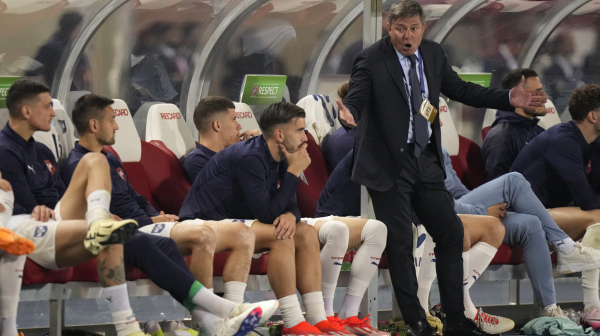 Piksi pobesneo kao nikada pre, pa psovkom "častio" Samardžića VIDEO