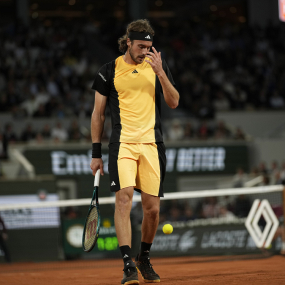 Cicipas: "Šokiran sam zbog Đokovića"