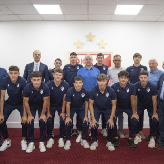 Zvezda priredila svečani doček kadetima posle velikog uspeha na EP