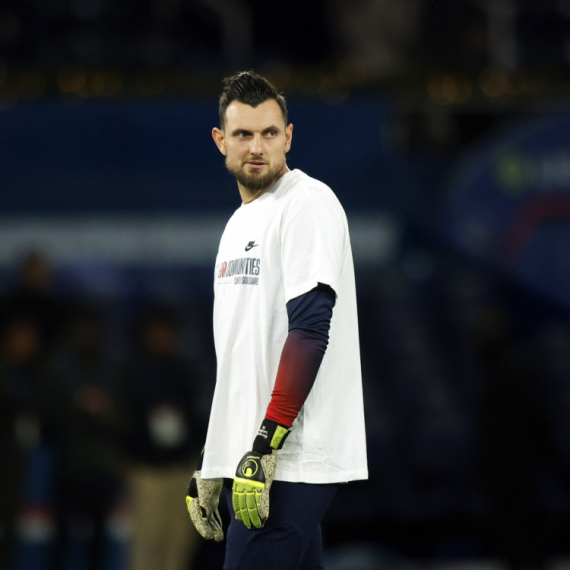 PSŽ se oprostio od još jednog golmana