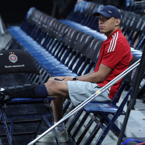 Jago van tima – u Arenu stigao sa "čizmom" VIDEO