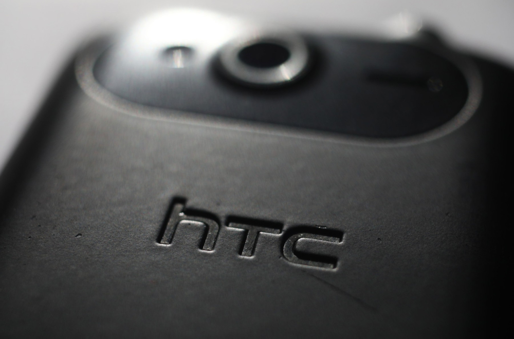 Pamtite legendu? Nisu nestali, najavili su novi telefon! FOTO