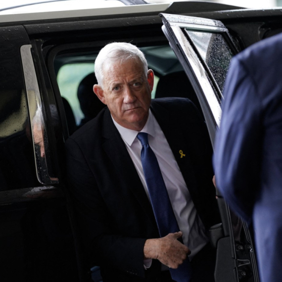 Ministar podnosi ostavku?