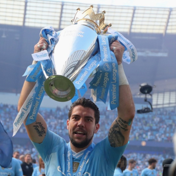 Mančester siti čuva heroja