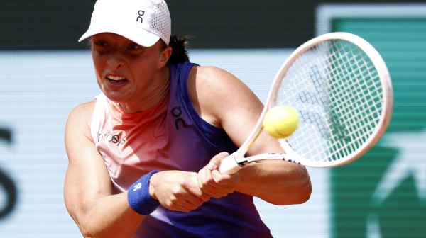 Sat vremena, dovoljno je – Švjontek je kraljica Pariza!