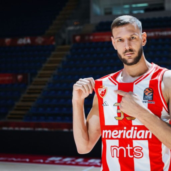 Plavšić: "Navijati za Zvezdu je stvar kućnog vaspitanja" VIDEO