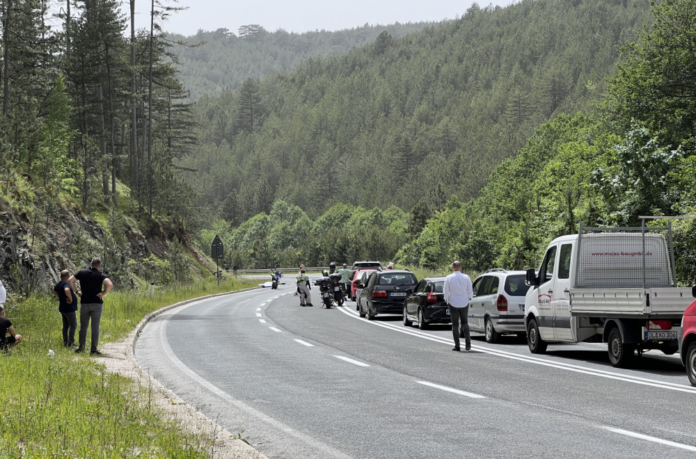 Poginuo motociklista nedaleko od Borove glave FOTO