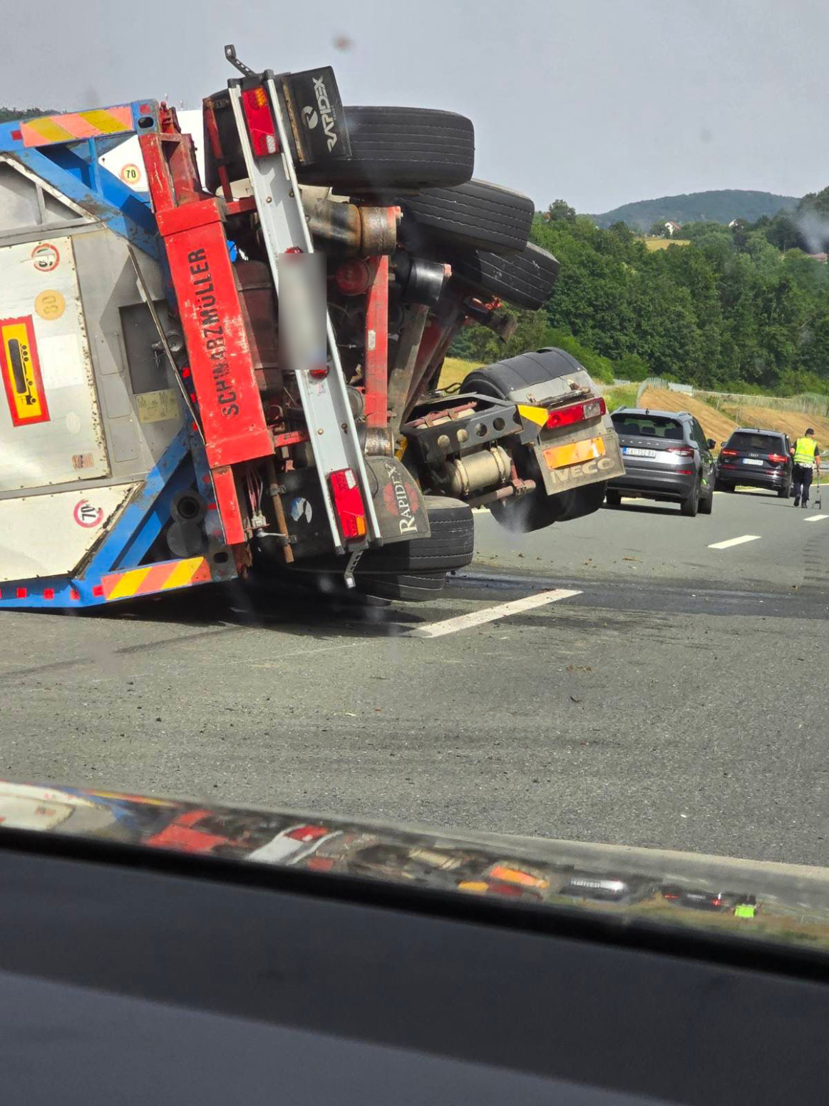 Karambol na Milošu Velikom: Tri osobe povređene u nekoliko saobraćajki FOTO