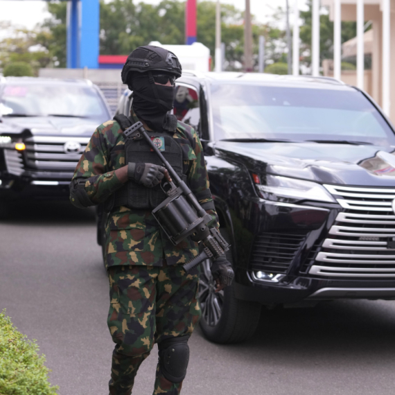 Upad u selo, veliki broj mrtvih