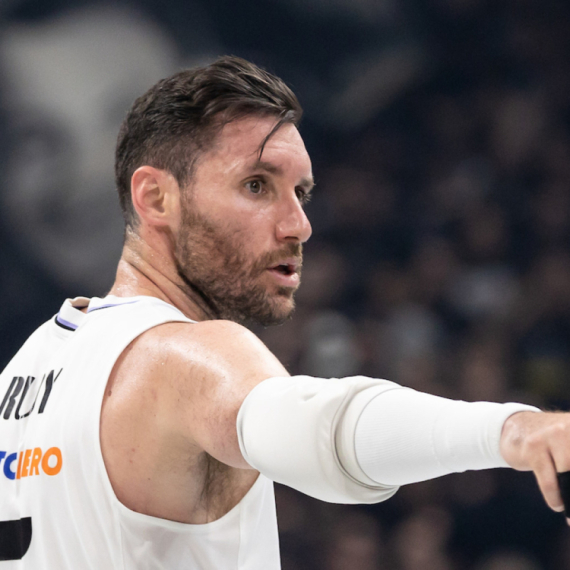 Real pred titulom – navijači se "već" oprostili od Rudija VIDEO