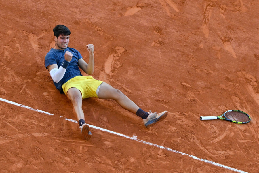 Alkaras – do Meseca i nazad