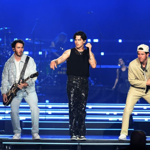 Operisan slavni pevač zbog raka: "Ljudi, idite da proverite..." VIDEO