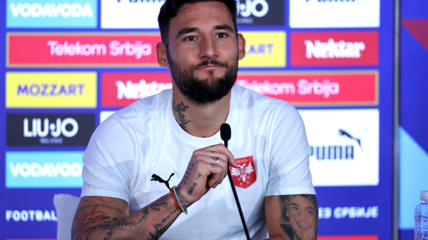 "Igraću i levog i desnog beka, pa i golmana – kako Piksi kaže"