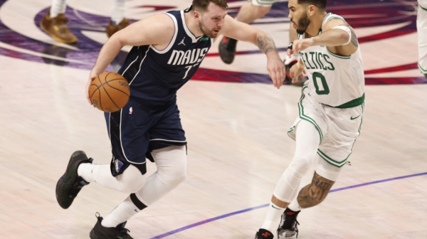 Dončić isključen, pa prozvao sudije da su potplaćene VIDEO